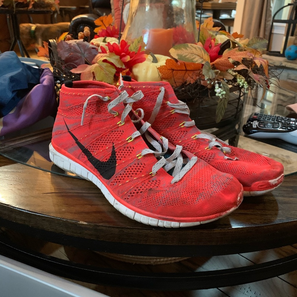 Nike flyknit chukka